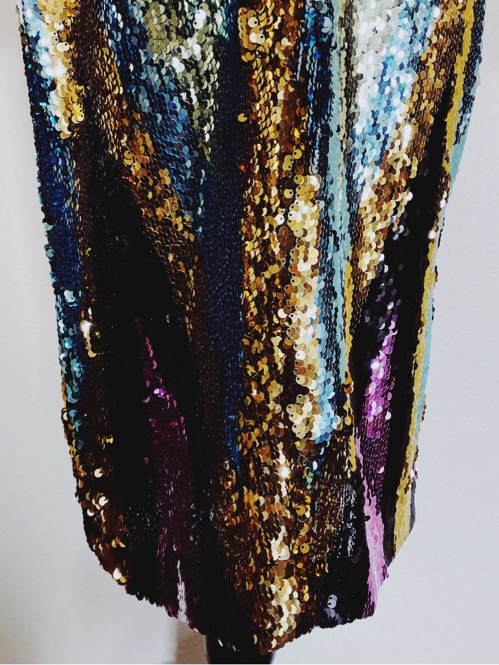 BADGLEY MISCHKA Stretch Sequin Chevron Party Dress - Picture 8 of 14